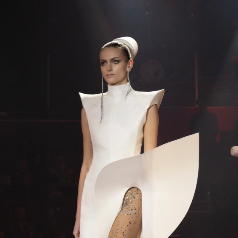 Haute Couture Fall/Winter 2026–2027: A Study in Reinvention, Craft, and Global Couture Identity