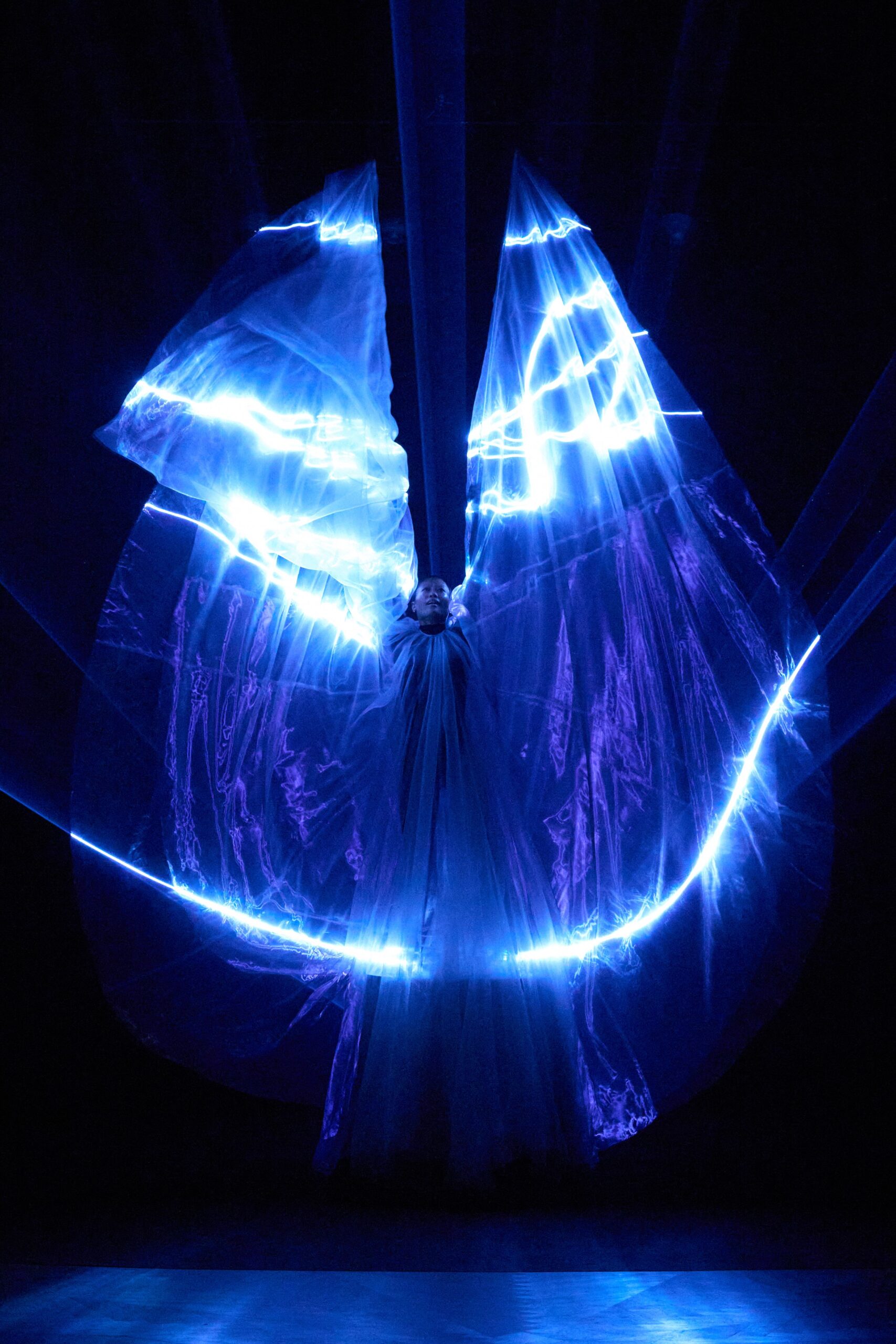 When the Ocean Spoke: Iris van Herpen’s Sympoiesis at Haute Couture Fall-Winter FW25”