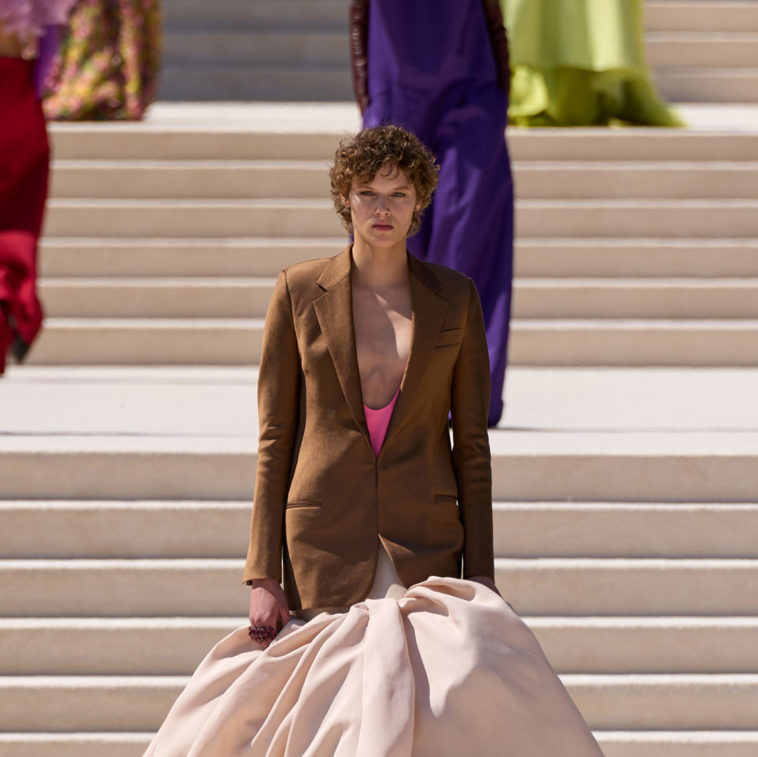Balenciaga Haute Couture Fall/Winter 2026–2027: Reconstructing the Soul of Couture