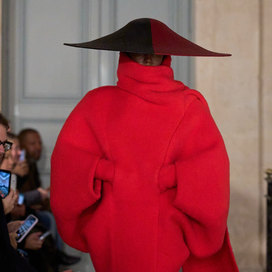 Jacquemus Fall/Winter 2026 Ready-to-Wear: Le Palmier: Memory as Geometry, Desire as Lightness
