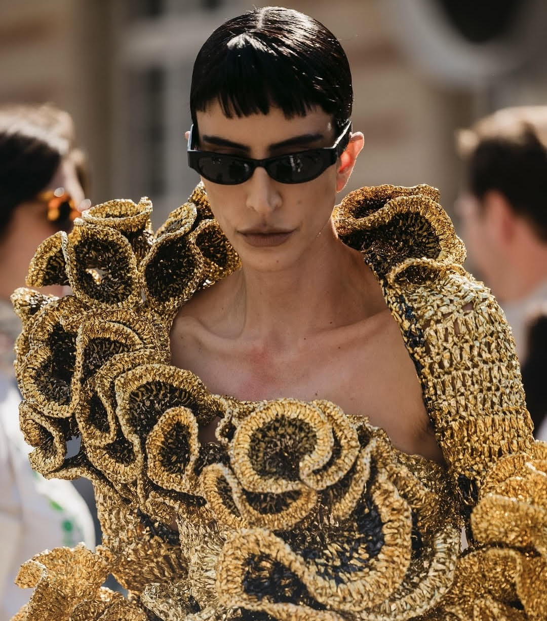 The Cinematic Pulse of the Pavement: Street Style at Haute Couture Week FW 2025/26