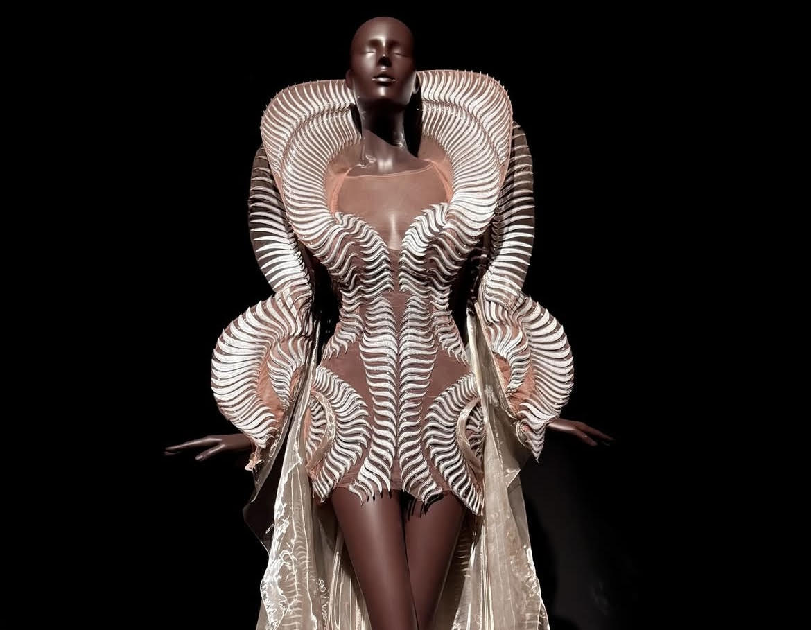 Beyond Fabric: Iris van Herpen’s Sculpting the Senses in Singapore